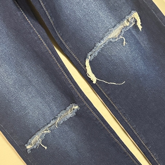 Vibe & Rant Dark Wash Distressed Flare Y2K Jeans Size 7 W28 32” Inseam - Picture 7 of 7